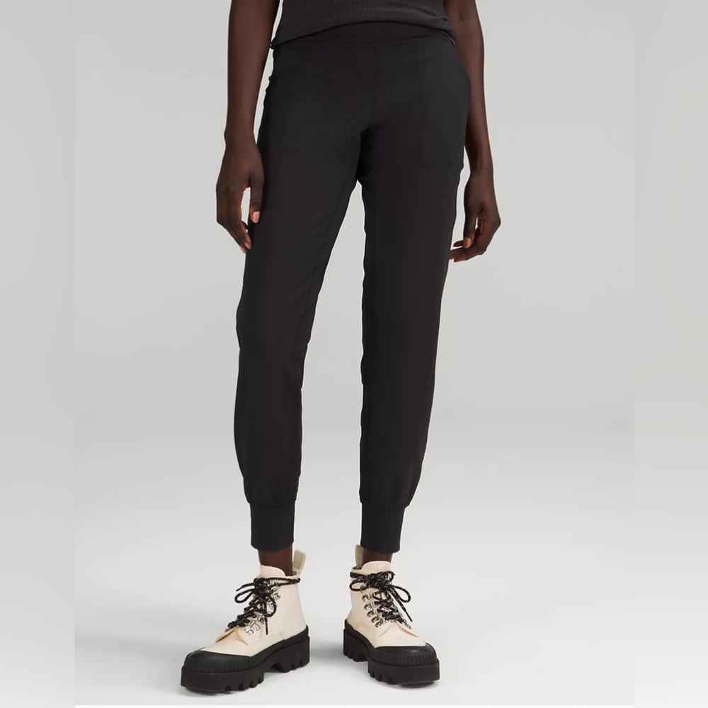 Lululemon Align HR black, full length joggers